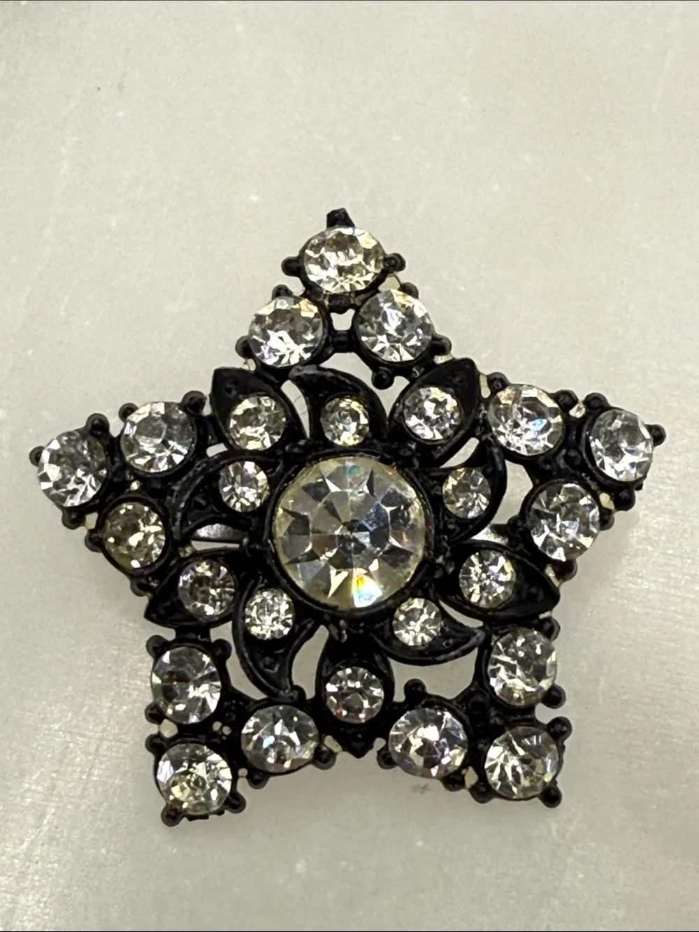 Vintage Starburst  Star rhinestone Pin Brooch - Black Metal unusual piece